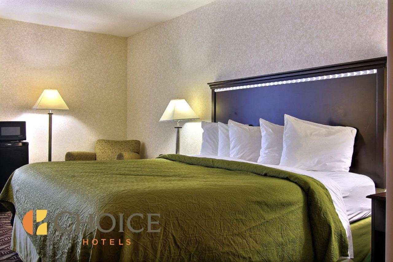 Quality Inn & Suites Mansfield Εξωτερικό φωτογραφία