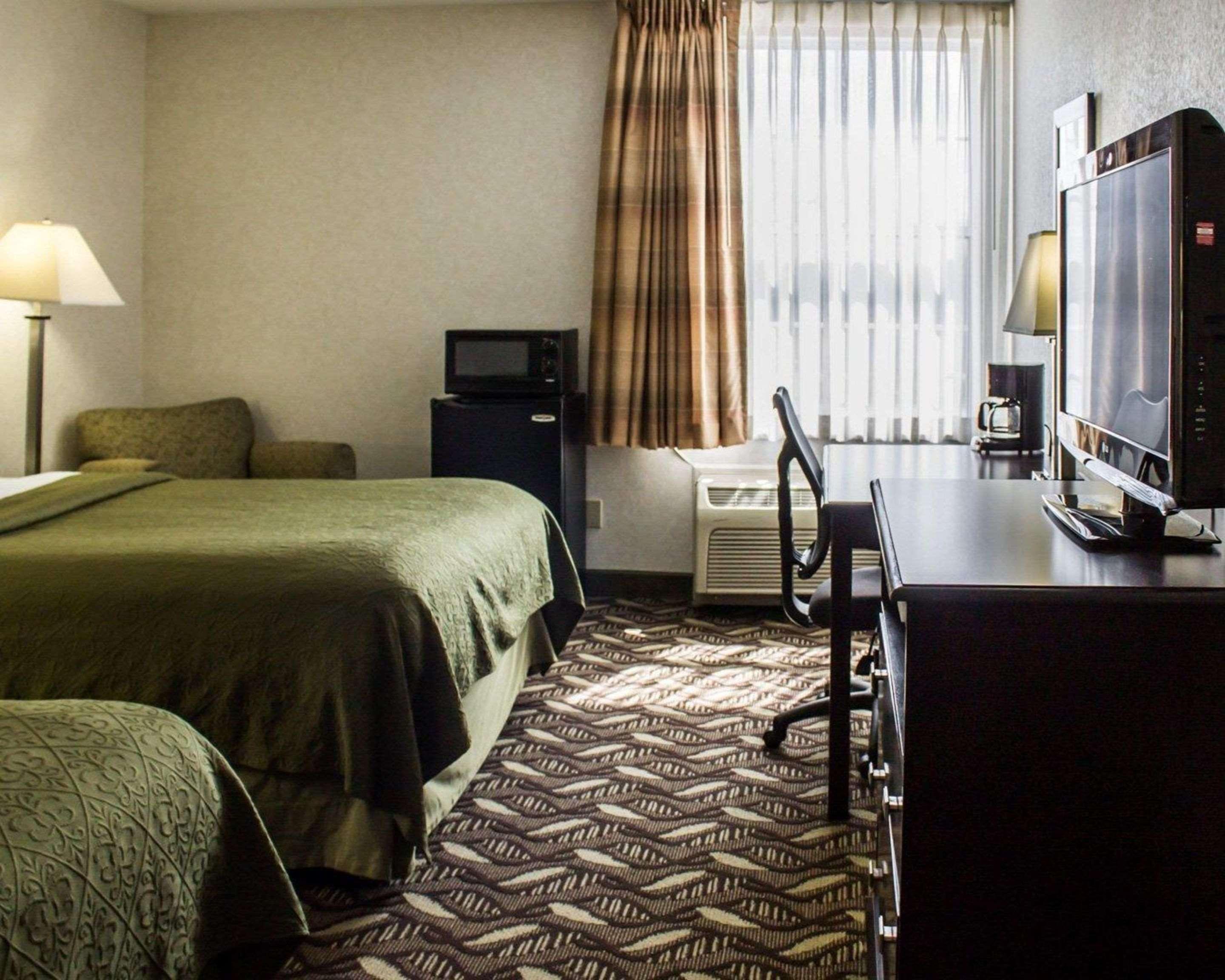Quality Inn & Suites Mansfield Εξωτερικό φωτογραφία