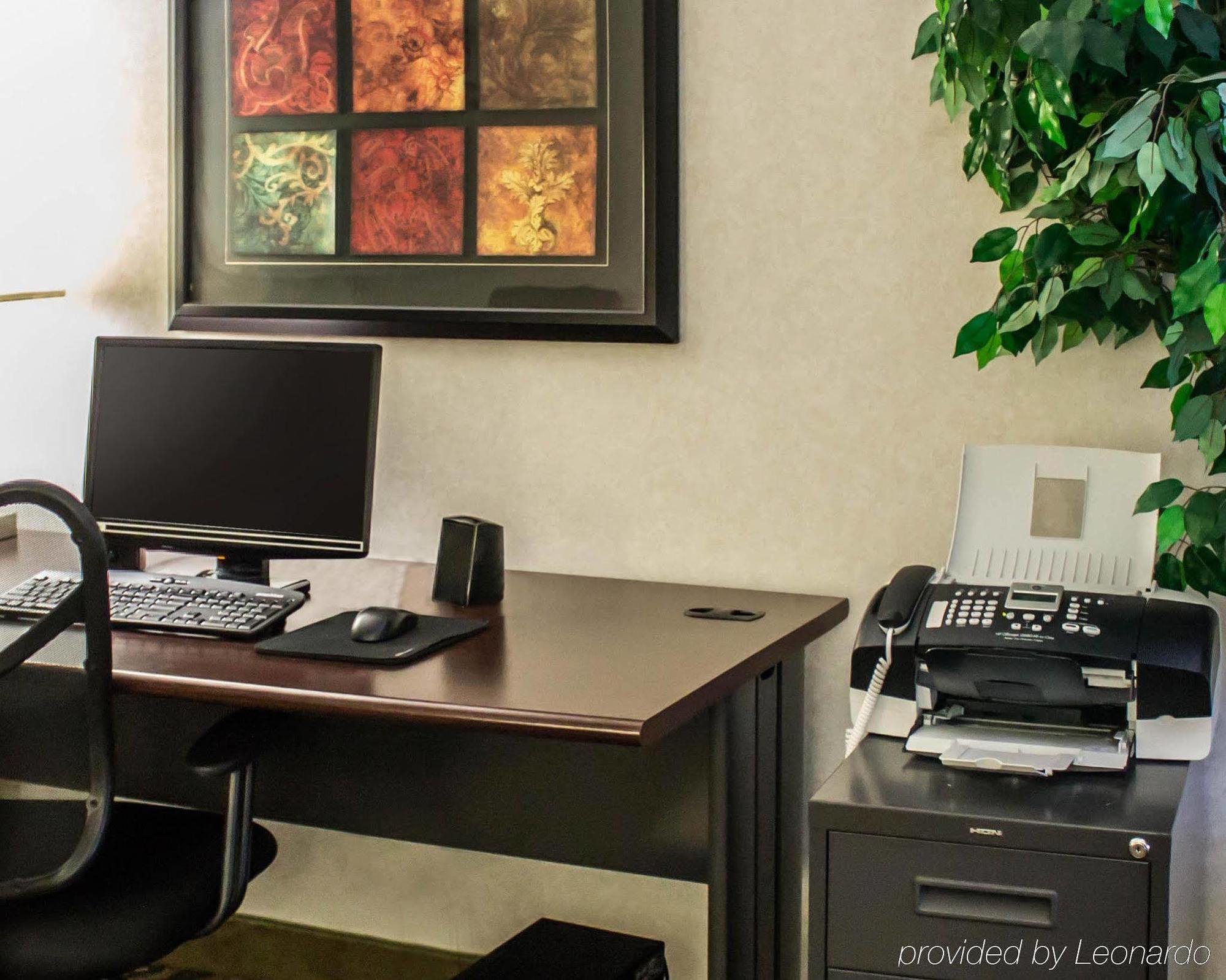 Quality Inn & Suites Mansfield Εξωτερικό φωτογραφία